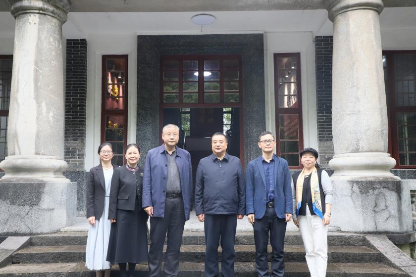 怀化市中心医院赴太阳集团城8722参加访谈交流会
